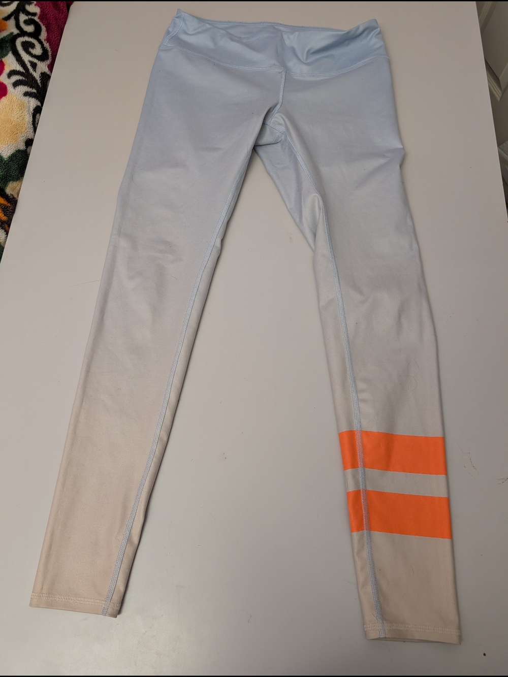 Alo Leggings Womens Sz M Yoga Airbrush High-Waist Gradient Sky Ombre